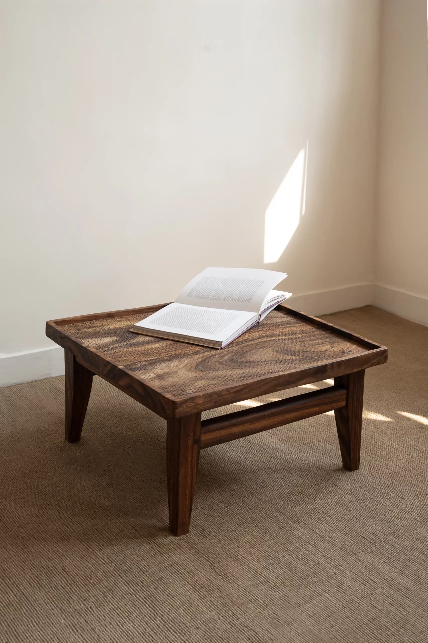 Ido Hand-Carved Sheesham Coffee Table - Craft Detail