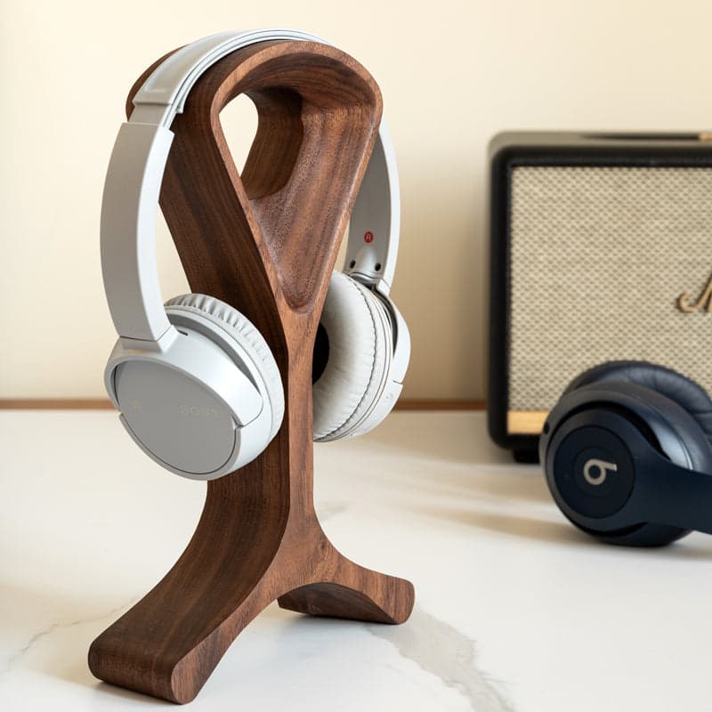 Minimalist Walnut Headphone Stand Profile and Ergonomic Y-Crest