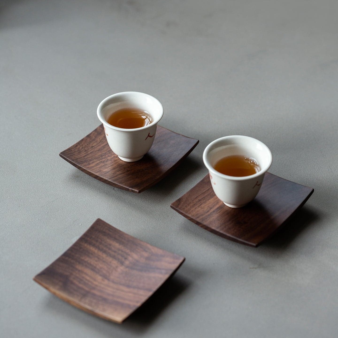 Close-Up of Softly Rounded Square Corners and Continuous Natural Timber Grain