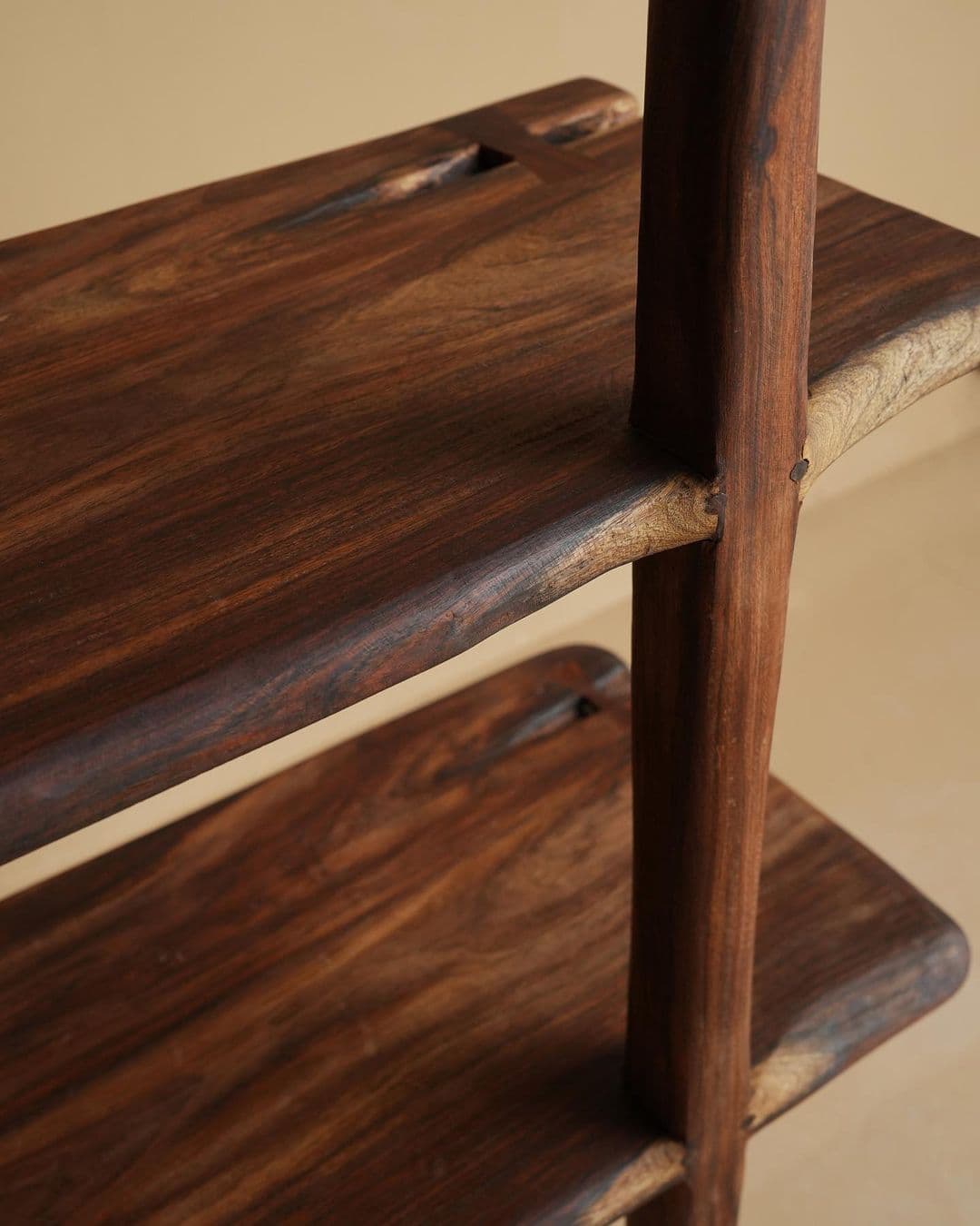 Grand Solid Sheesham Library Shelf - Craft Detail